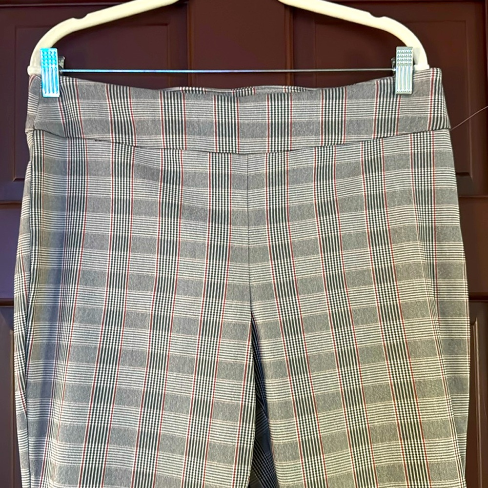 NWOT Counterpart slacks.